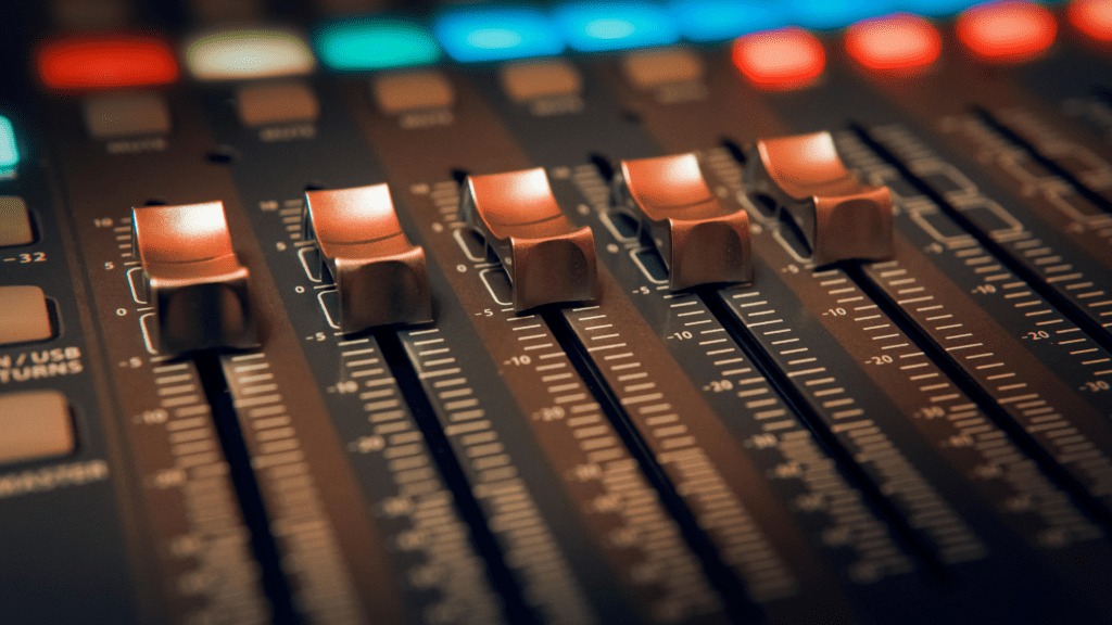 Online mastering services Using Premium Analog and Digital Gear